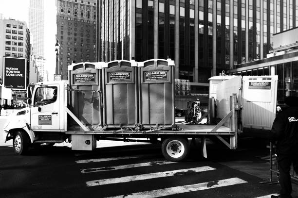 Best Porta potty rental near me  in Redwood Falls, MN